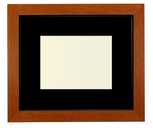 The Mapplethorpe - Regular Plexi - Looking for picture frames worthy of framing your newest Irving Penn photograph? Our contemporary-style picture frames from FrameStoreDirect draw elements from the modernism movement of the mid-20th century. Clean lines and sleek materials are the basis for these fresh, chic, and en vogue frames.